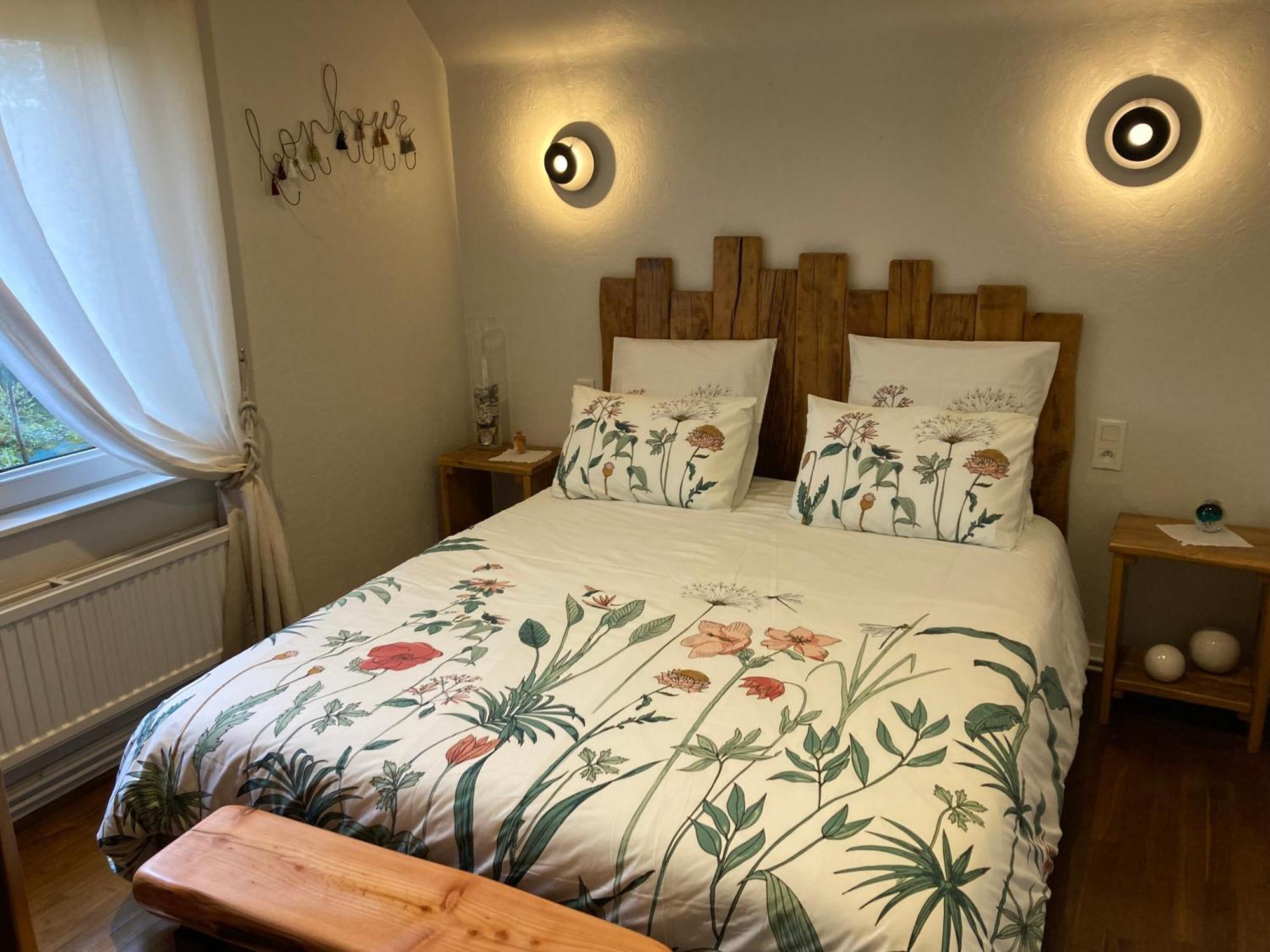 Les Chambres De Kermenguy Sibiril Eksteriør billede